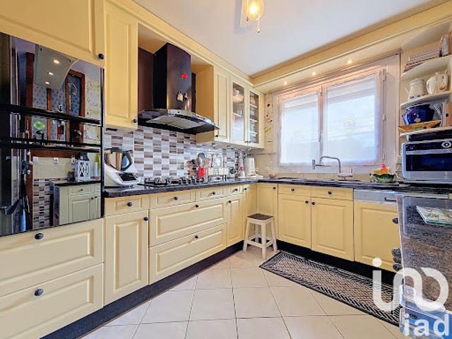 Vente Maison 7 pièces 150 m2 Marolles en Hurepoix