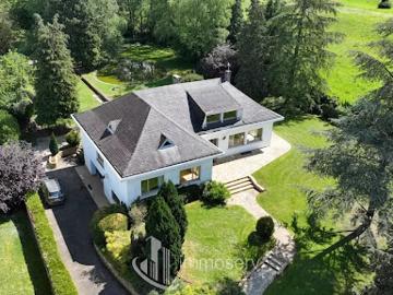 Vente Maison 7 pièces 150 m2 Neufchef