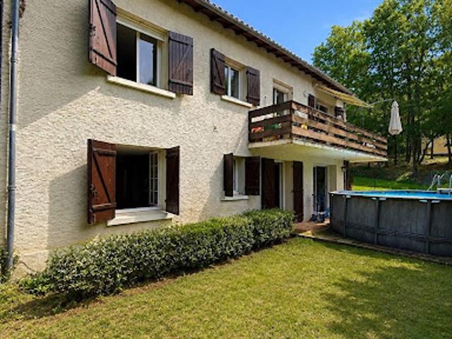 Vente Maison 7 pièces 150 m2 Atur