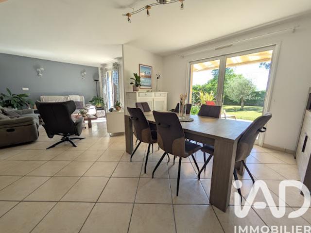 Vente Maison 7 pièces 150 m2 Angaïs