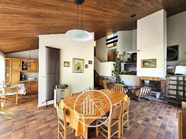 Vente Maison 7 pièces 150 m2 Bourgs sur Colagne