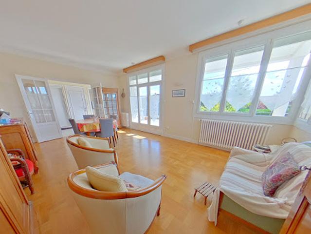 Vente Maison 7 pièces 150 m2 Caussade