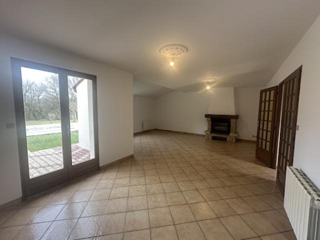 Vente Maison 7 pièces 150 m2 Celles