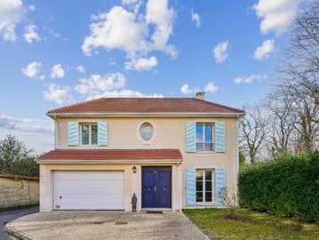 Vente Maison 7 pièces 150 m2 Chatou