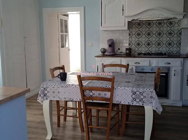 Vente Maison 7 pièces 150 m2 Coulonges