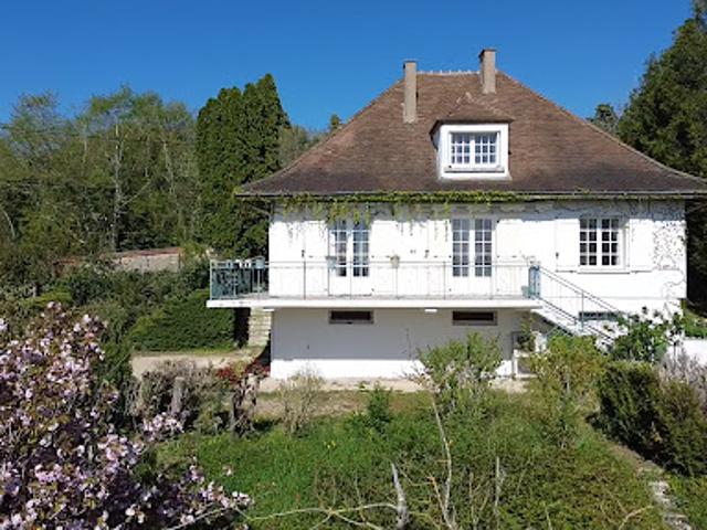 Vente Maison 7 pièces 150 m2 Drevant
