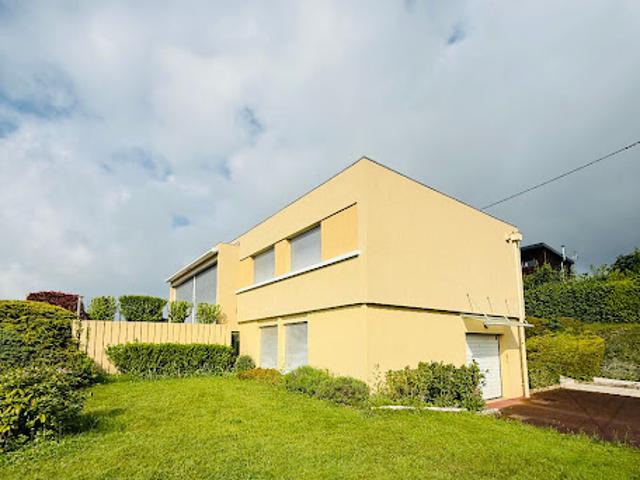 Vente Maison 7 pièces 150 m2 Geneuille
