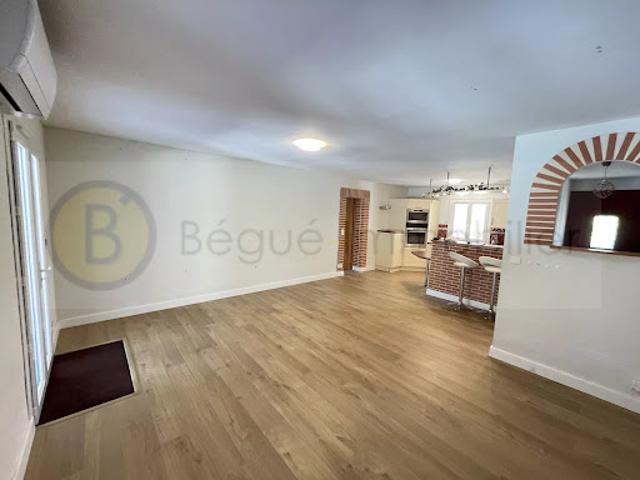 Vente Maison 7 pièces 160 m2 La Salvetat Saint Gilles