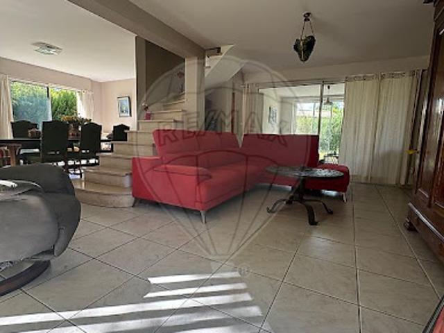 Vente Maison 7 pièces 150 m2 Léognan