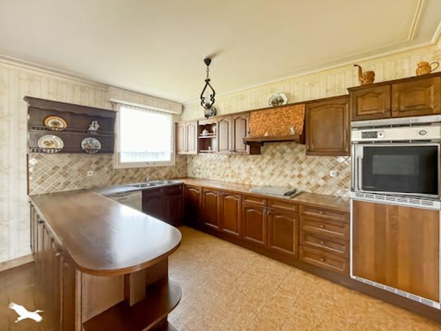 Vente Maison 7 pièces 150 m2 Plougar