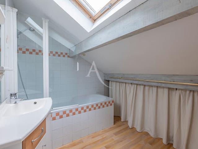 Vente Maison 7 pièces 150 m2 Rueil Malmaison