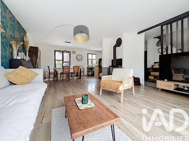 Vente Maison 7 pièces 150 m2 Saint cheron