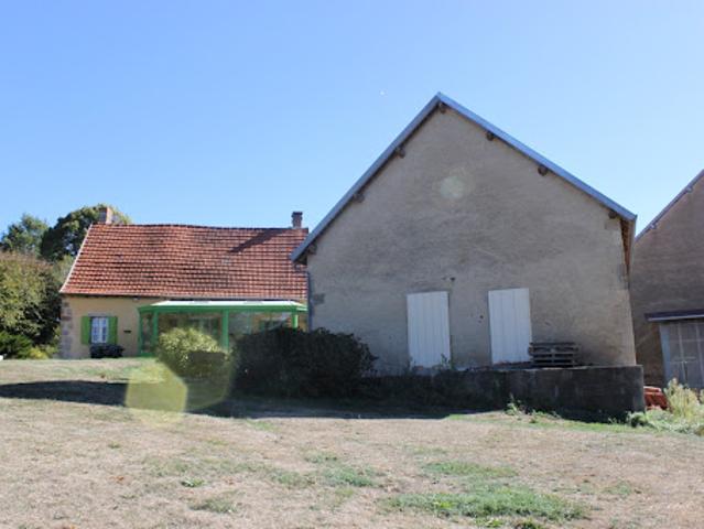 Vente Maison 7 pièces 150 m2 Saint Eloy d'Allier