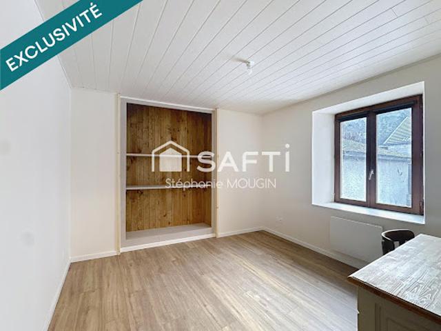 Vente Maison 7 pièces 150 m2 Saint Hippolyte