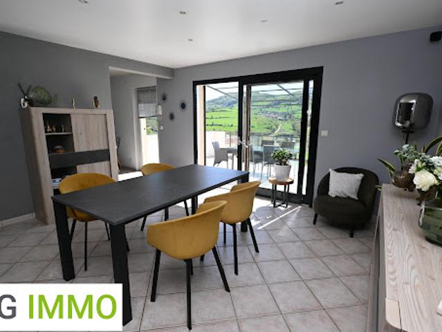 Vente Maison 7 pièces 150 m2 Saint Laurent de Chamousset