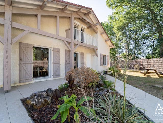 Vente Maison 7 pièces 150 m2 Saint Pierre du Mont