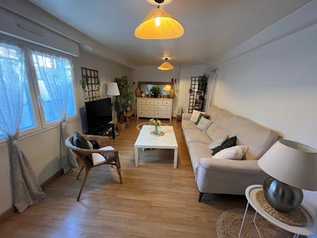 Vente Maison 7 pièces 150 m2 Saint Priest