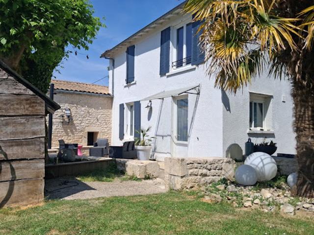 Vente Maison 7 pièces 150 m2 Vouille