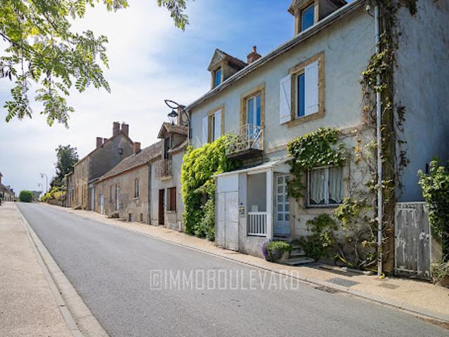 Vente Maison 7 pièces 150 m2 Voussac