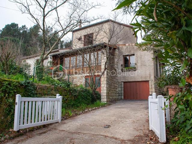 Vente Maison 7 pièces 151 m2 Largentiere