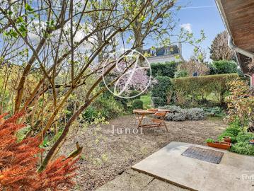 Vente Maison 7 pièces 151.35 m2 Ville d'Avray