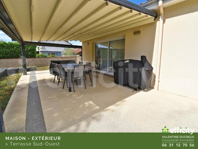 Vente Maison 7 pièces 152 m2 Montrond les Bains