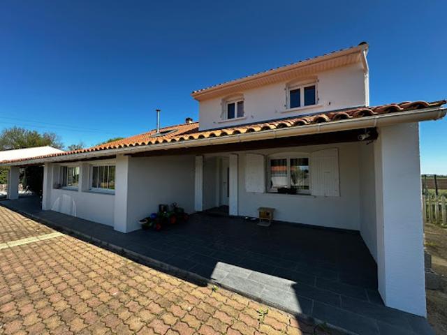 Vente Maison 7 pièces 152 m2 Breuil Magné