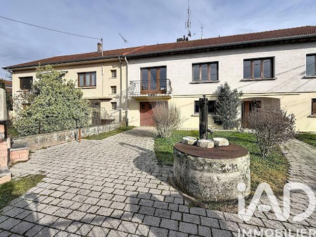 Vente Maison 7 pièces 152 m2 Vic sur Seille