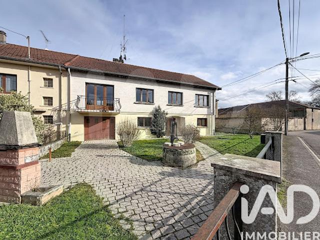 Vente Maison 7 pièces 152 m2 Vic sur Seille