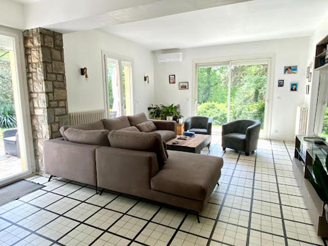 Vente Maison 7 pièces 153 m2 Payrin Augmontel