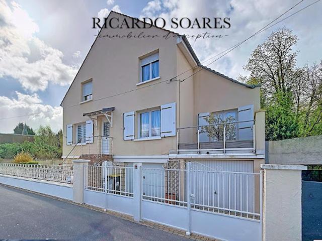 Vente Maison 7 pièces 164 m2 Monchy Saint Eloi