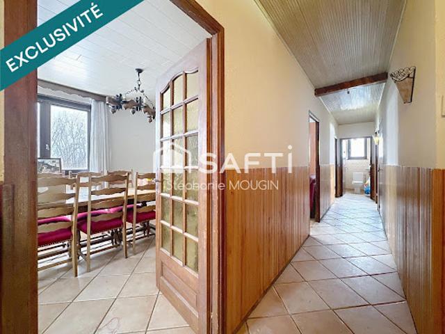 Vente Maison 7 pièces 164 m2 Montandon