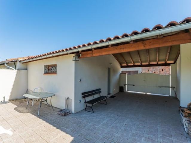 Vente Maison 7 pièces 164 m2 Montesquieu Volvestre