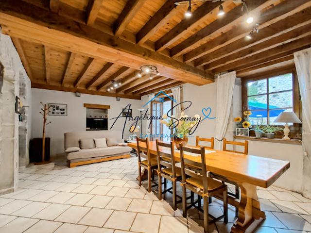 Vente Maison 7 pièces 164 m2 Baume les Messieurs