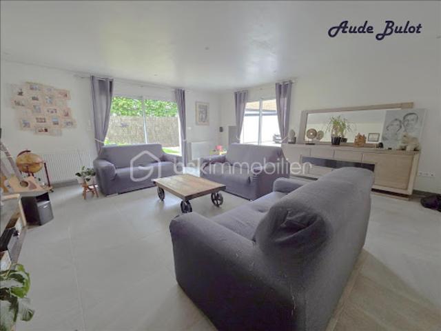 Vente Maison 7 pièces 164 m2 Péronne en Mélantois