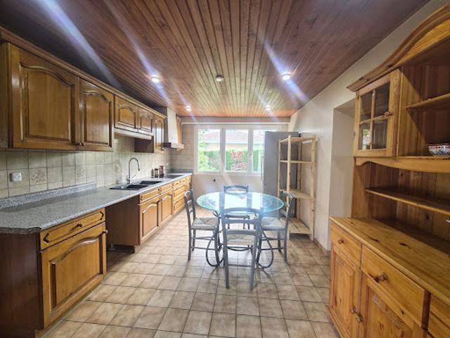 Vente Maison 7 pièces 164 m2 Saint Gein