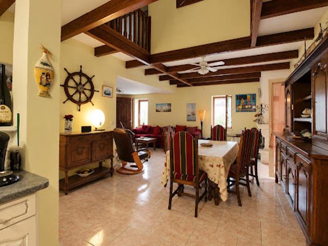 Vente Maison 7 pièces 165 m2 Autignac