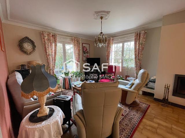 Vente Maison 7 pièces 165 m2 Bonchamp lès Laval