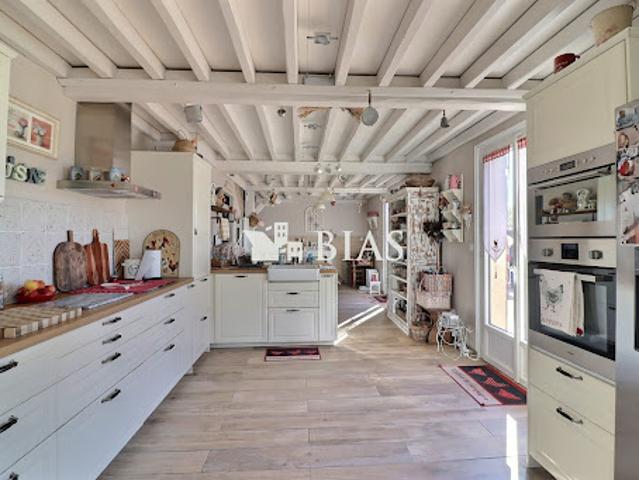 Vente Maison 7 pièces 165 m2 Equemauville