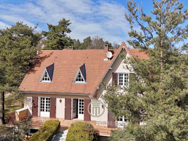 Vente Maison 7 pièces 165 m2 Feurs