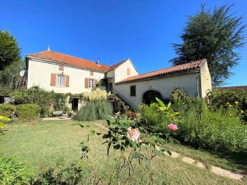 Vente Maison 7 pièces 165 m2 Frayssinet le Gélat