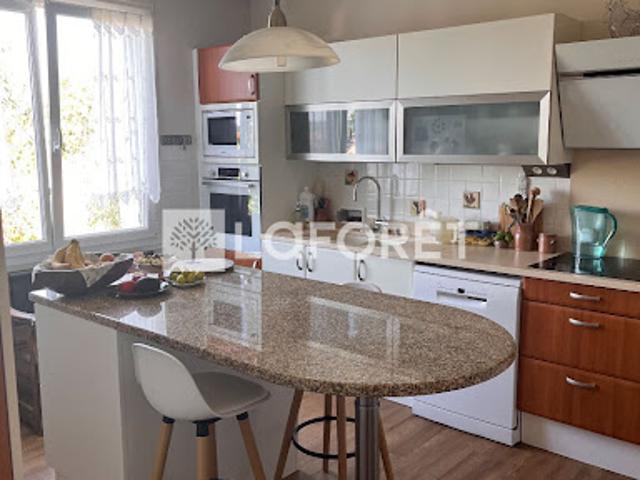 Vente Maison 7 pièces 165 m2 Gourdon