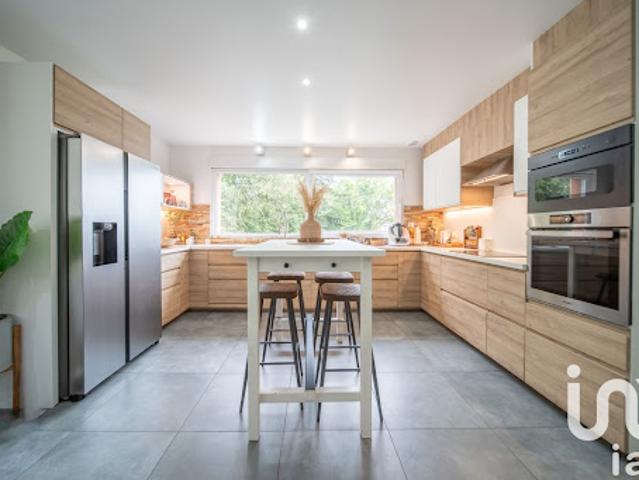 Vente Maison 7 pièces 165 m2 Thil