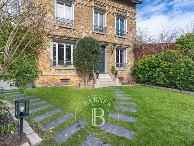 Vente Maison 7 pièces 165 m2 Versailles