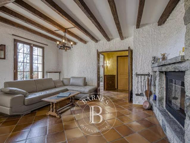 Vente Maison 7 pièces 165.63 m2 Reignier