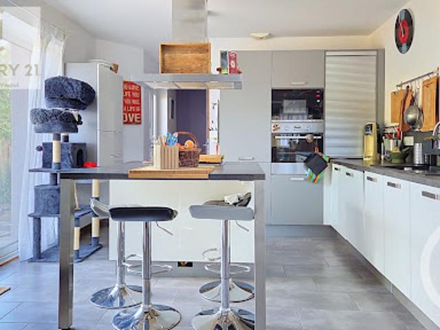 Vente Maison 7 pièces 165.8 m2 Neuvelle lès Cromary