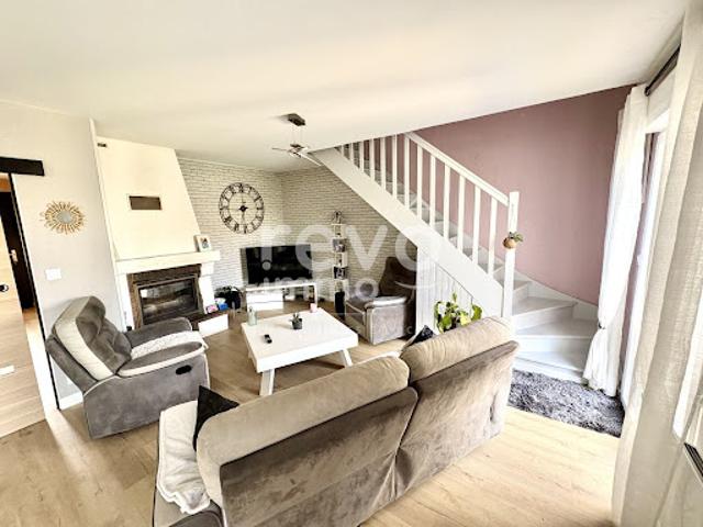 Vente Maison 7 pièces 166 m2 Montreuil Juigné