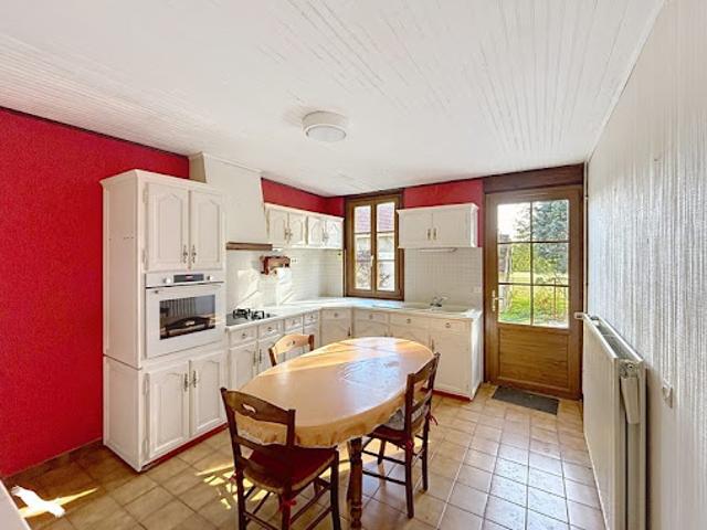 Vente Maison 7 pièces 166 m2 Neuvy Saint Sépulchre