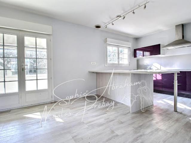 Vente Maison 7 pièces 166 m2 Bazoches les Gallerandes