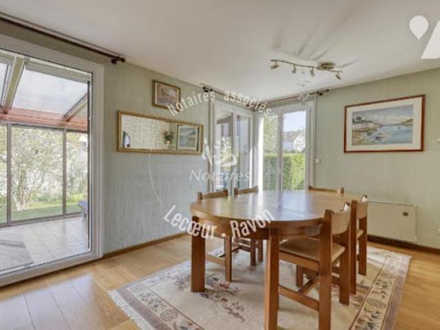 Vente Maison 7 pièces 166 m2 Chateaufort